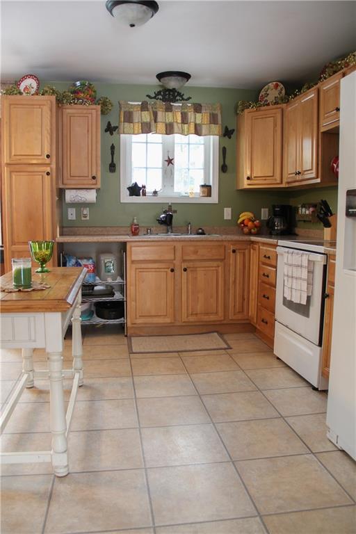510 Gebung Road Springvale, ME 04083 - Photo 13 of 28 Photo