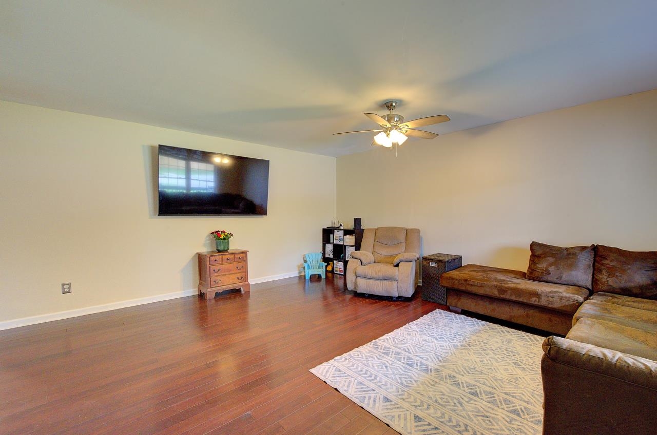 517 Signal Hill Lane Inman, SC 29349 - Photo 8 of 44