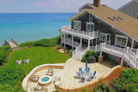 $4,000,000 | 96 Shore Drive, Dennis, MA 02638