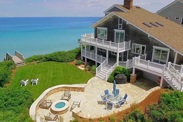 $4,000,000 | 96 Shore Drive, Dennis, MA 02638