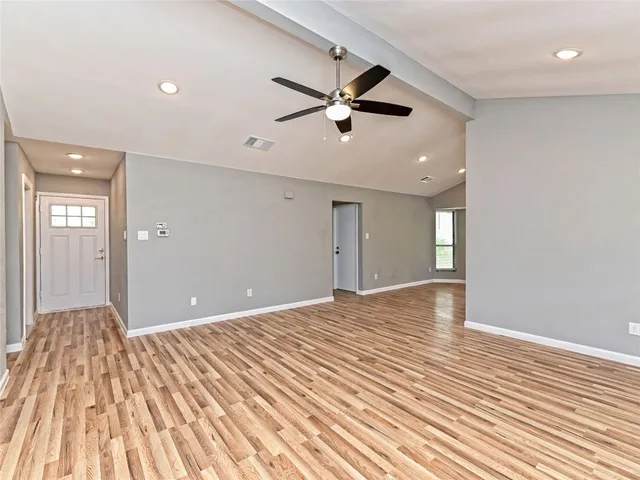 $2,500 | 4004 Jaffna Cove, Austin, TX 78749