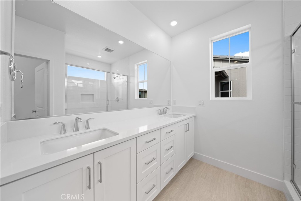 265 Shoveler Irvine, CA 92618 - Photo 19 of 48