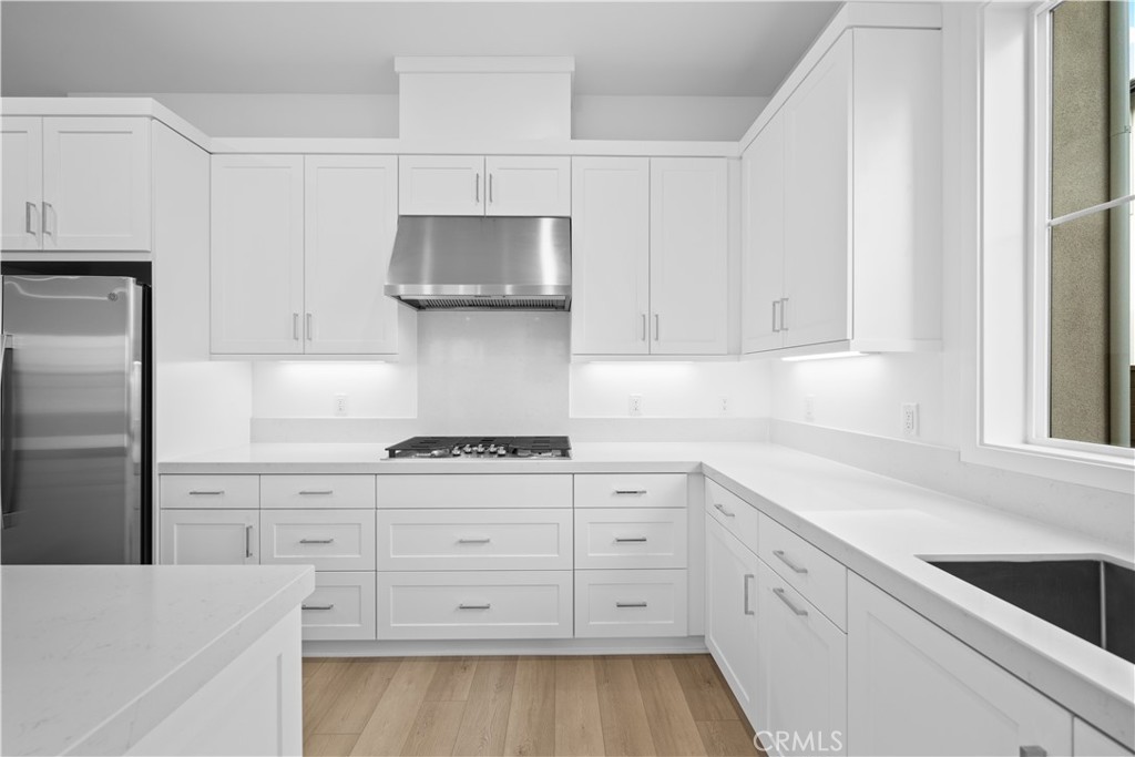 265 Shoveler Irvine, CA 92618 - Photo 7 of 48