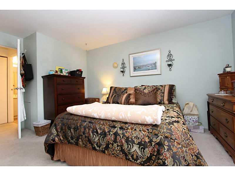 1009 Kenzie Road Pittsburgh, PA 15205 - Photo 16 of 23 Master Bedroom.