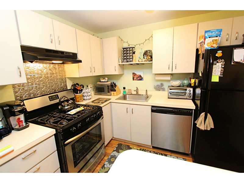 1009 Kenzie Road Pittsburgh, PA 15205 - Photo 7 of 23 Kitchen.