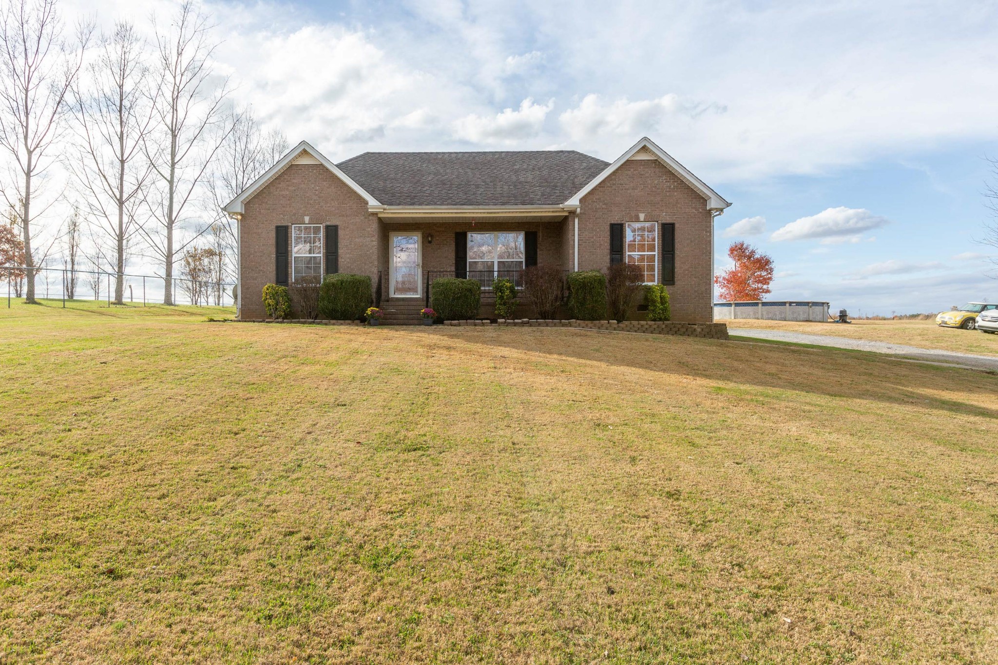 4382 Airport Road Springfield, TN 37172 - Photo 1 of 31 a front view of a house with a yard
