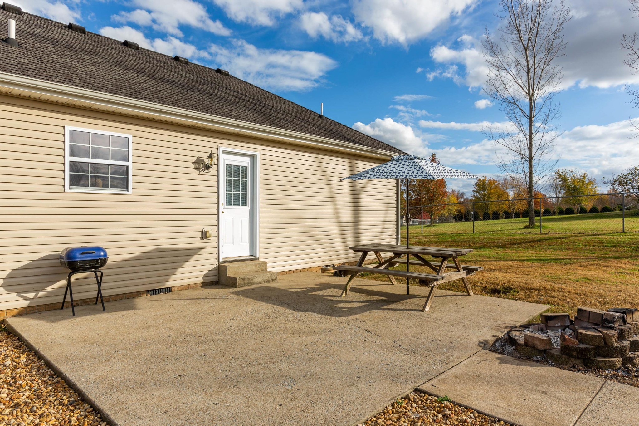 4382 Airport Road Springfield, TN 37172 - Photo 29 of 31 a view of a terrace with chairs