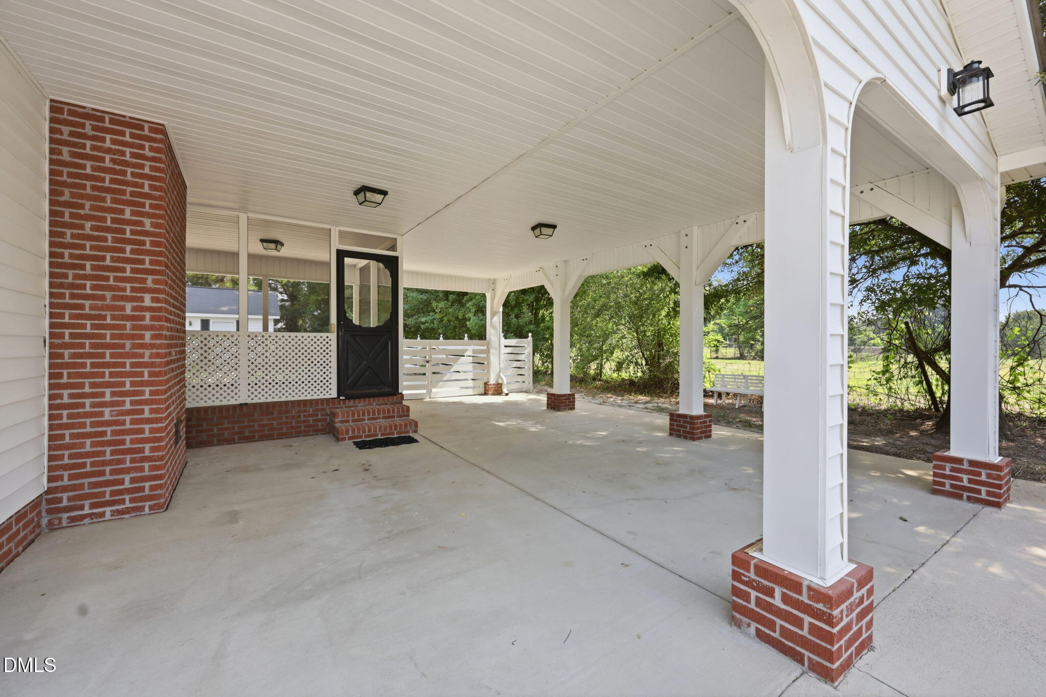 695 Old Rte 22 Kenly, NC 27542 - Photo 29 of 35