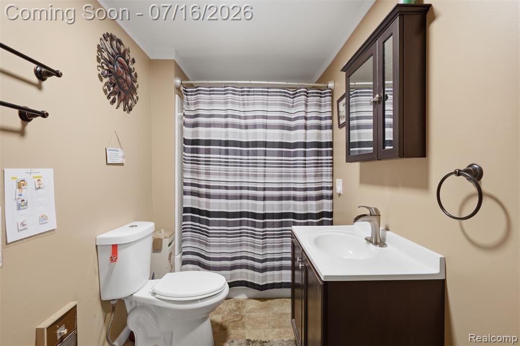 9490 Clark Road East Lansing, MI 48823 - Photo 17 of 30