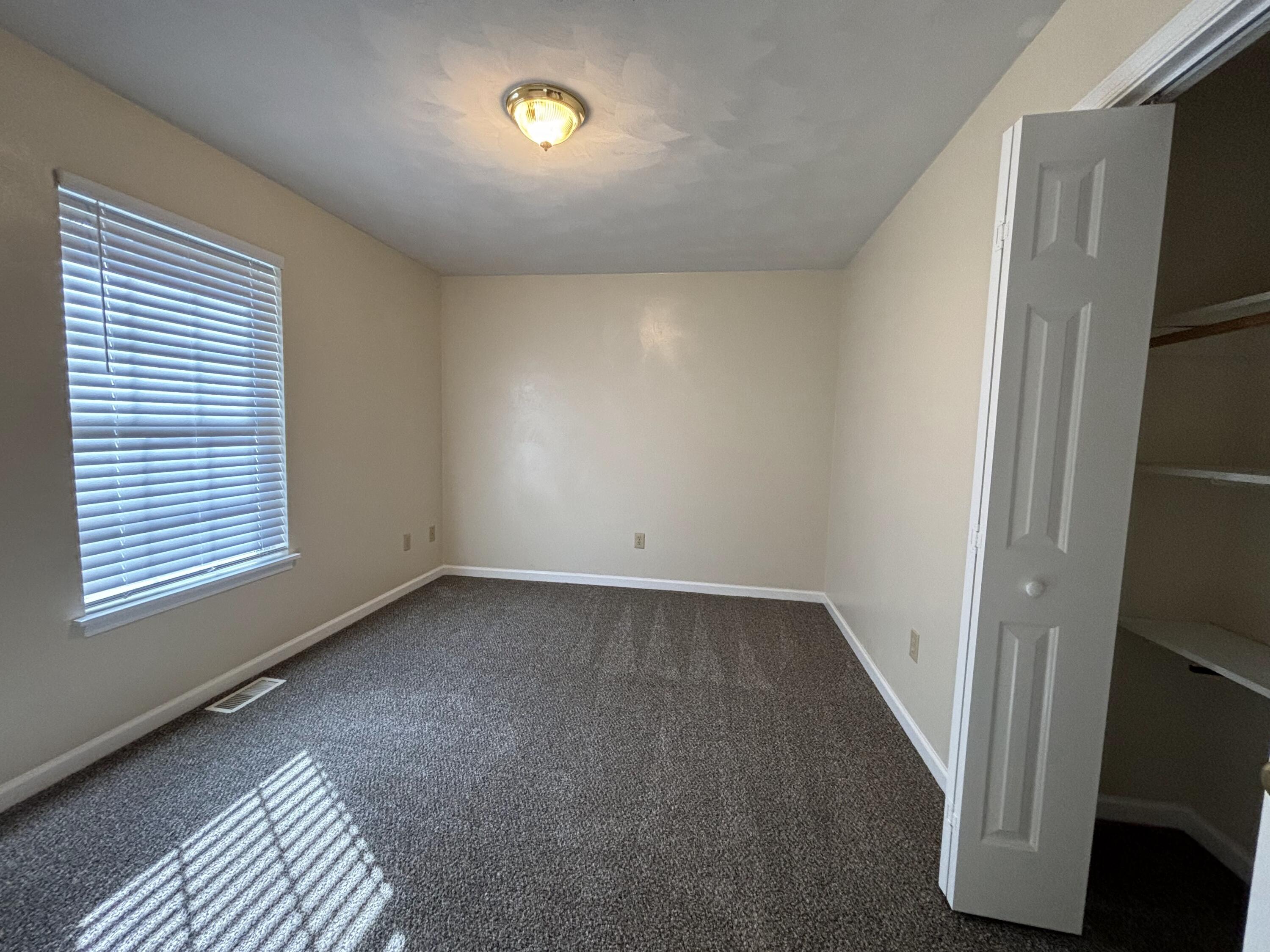 2719 Bandy Road Roanoke, VA 24014 - Photo 17 of 33 an empty room with a window