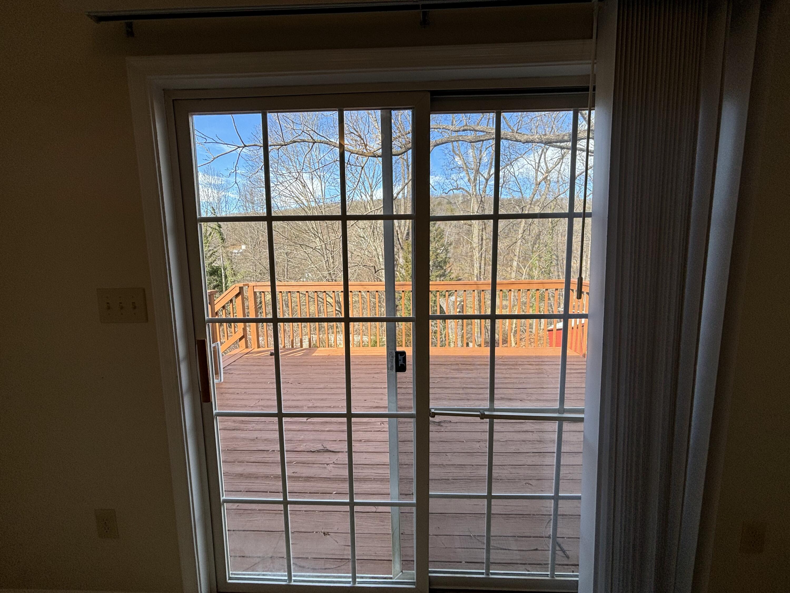 2719 Bandy Road Roanoke, VA 24014 - Photo 32 of 33 a view of a balcony