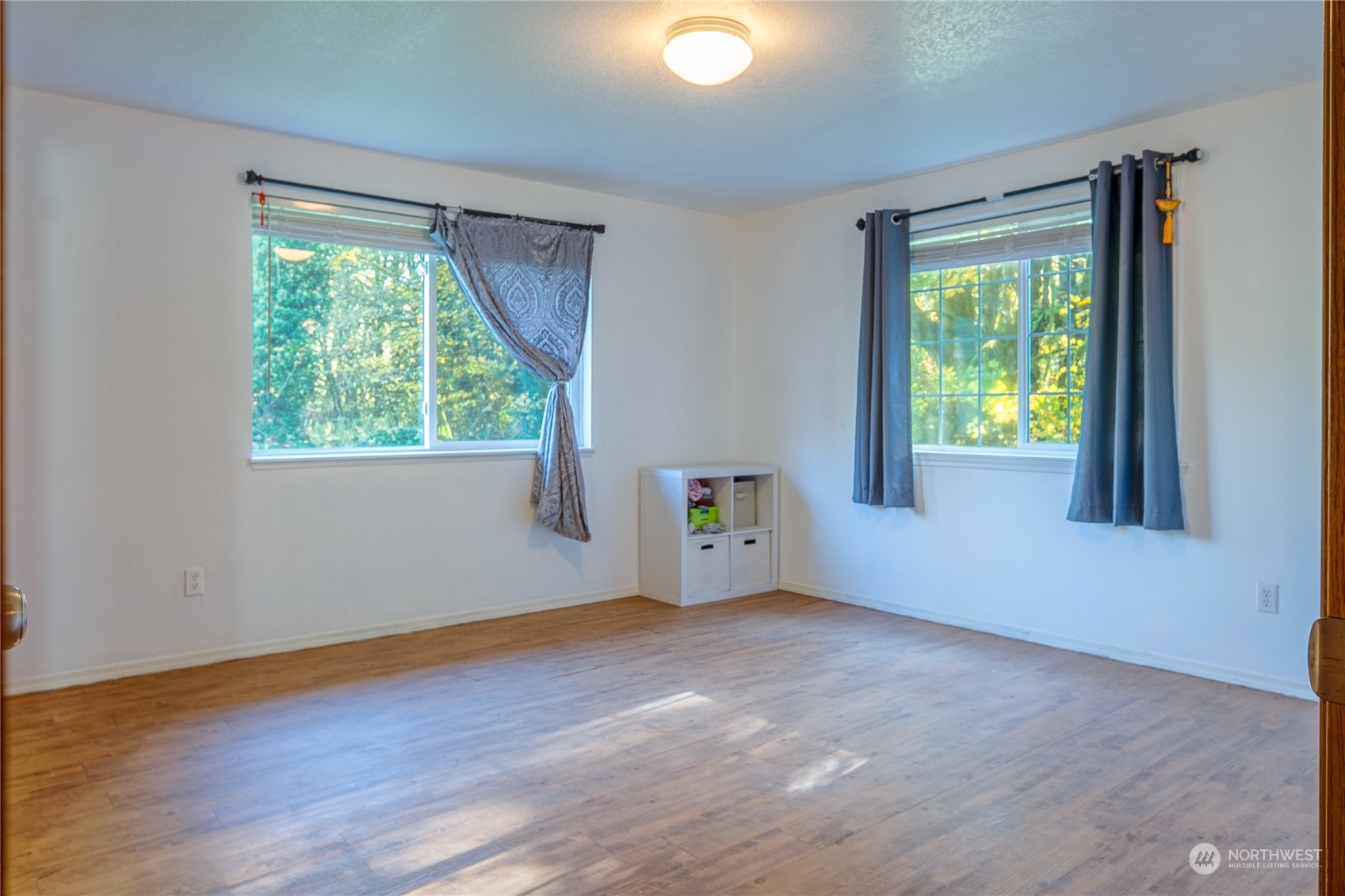 10550 Frontage Road Castle Rock, WA 98611 - Photo 6 of 24 Gallery Image 6