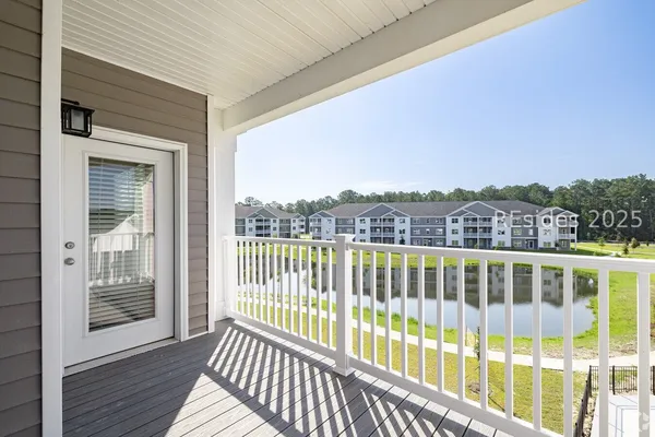 $1,643 | 76 Rutledge Drive, Unit LT1, Ridgeland, SC 29936
