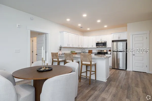 $1,643 | 76 Rutledge Drive, Unit LT1, Ridgeland, SC 29936