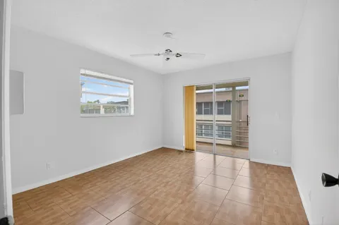 $70,000 | 421 Piedmont I, Unit I, Delray Beach, FL 33484