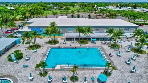 $70,000 | 421 Piedmont I, Unit I, Delray Beach, FL 33484
