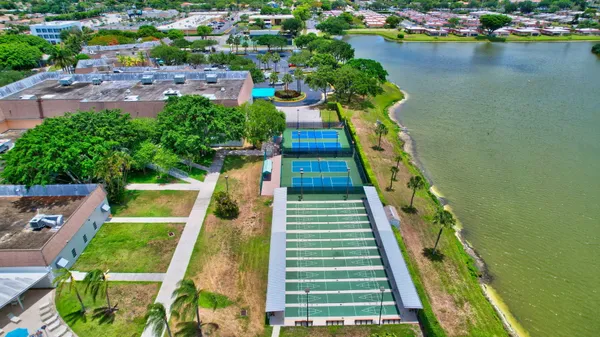$72,000 | 421 Piedmont I, Unit I, Delray Beach, FL 33484