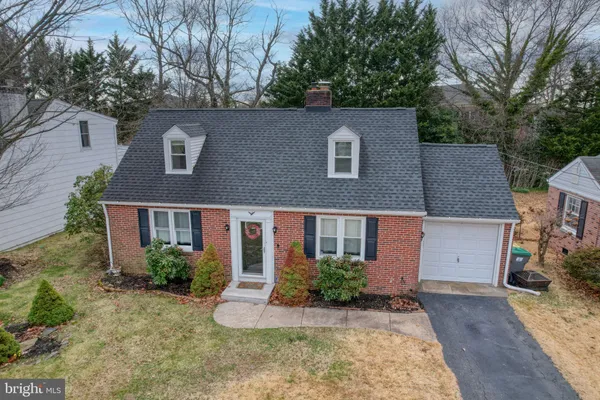 $399,000 | 1806 Bellewood Road, Wilmington, DE 19803