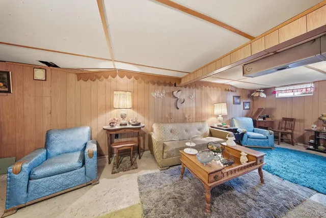 a view of entryway with stairs