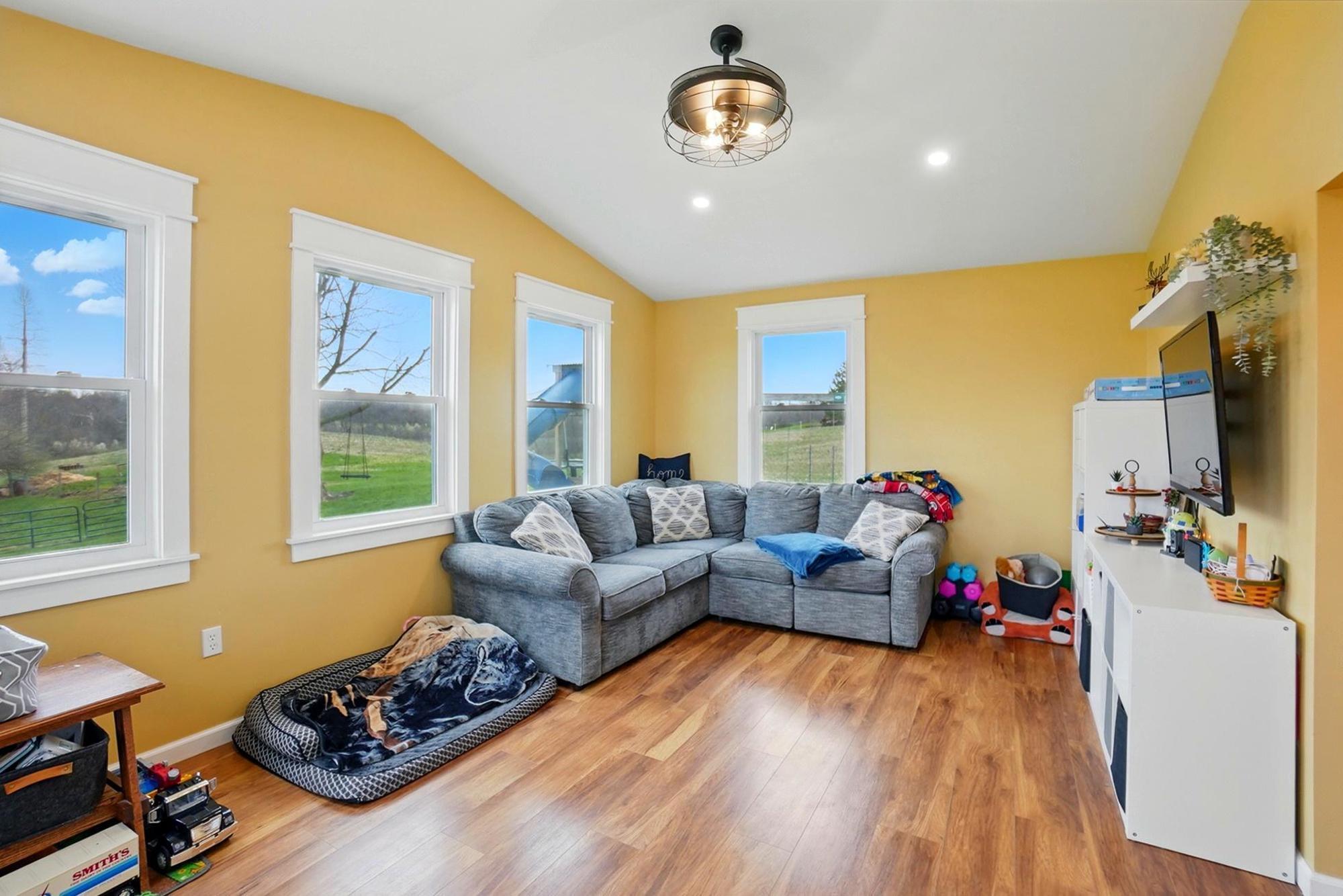602 Weber Road Springfield, OH 45503 - Photo 15 of 45 Gallery Image 15