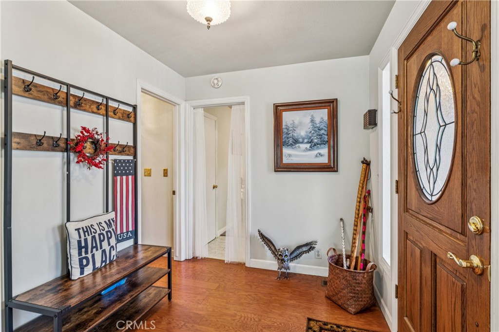 628 Grass Valley Road Lake Arrowhead, CA 92352 - Photo 20 of 64