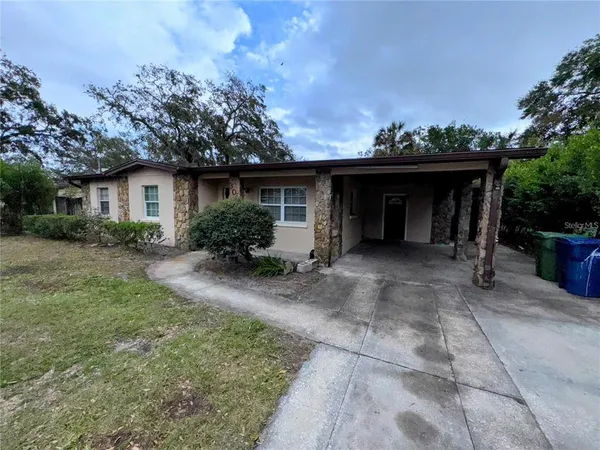 $2,400 | 3011 East Flora Street, Tampa, FL 33610