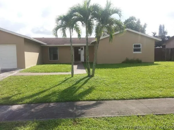 $3,000 | 10838 Winding Creek Way, Boca Raton, FL 33428