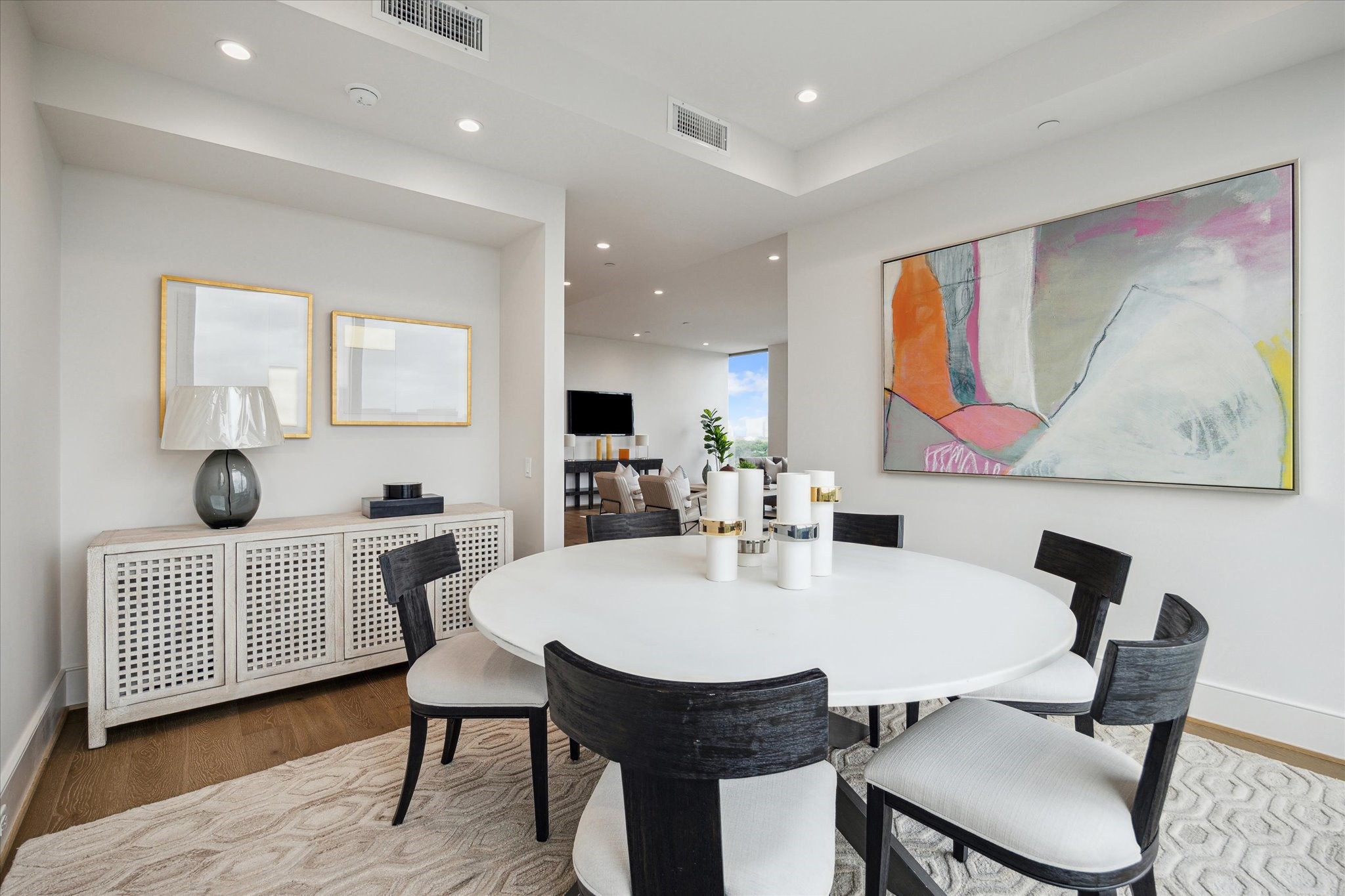 5656 San Felipe Street, Unit 701 Houston, TX 77056 - Photo 43 of 44 The floor plan seamlessly flows into a private dining room with warmth and elegance for your exclusive gatherings. Photo of a similar unit with same floorplan.