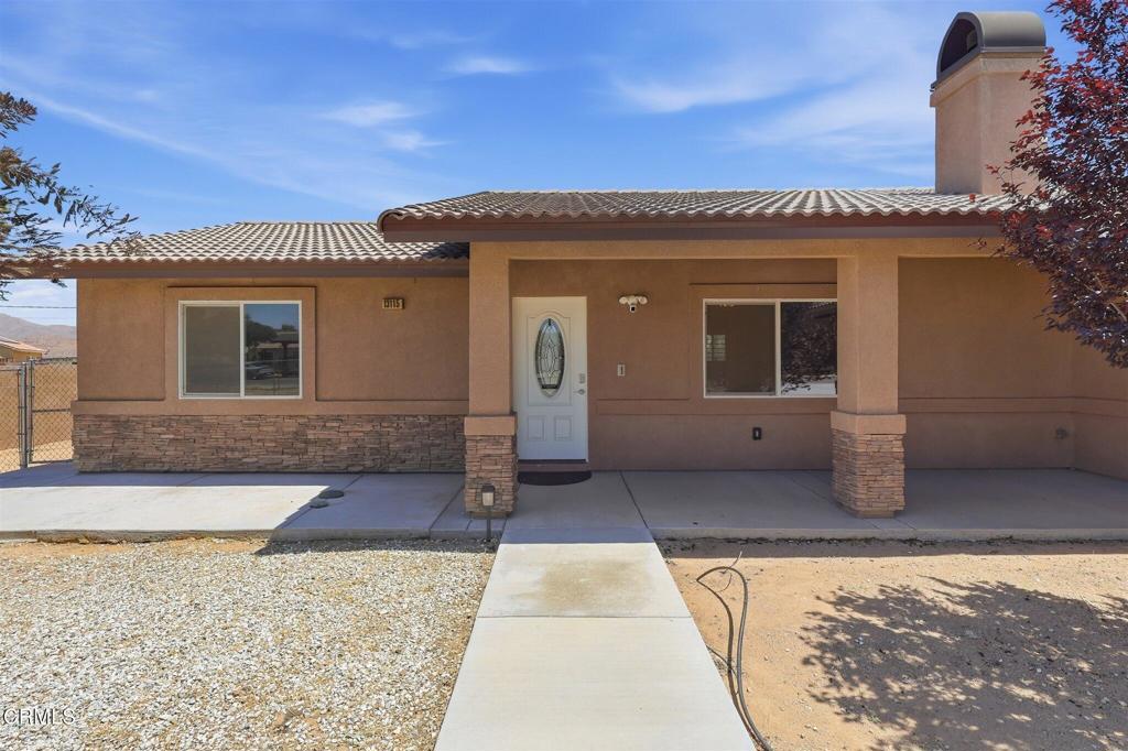 13115 Clallam Road Apple Valley, CA 92308 - Photo 2 of 58 IMG_0689