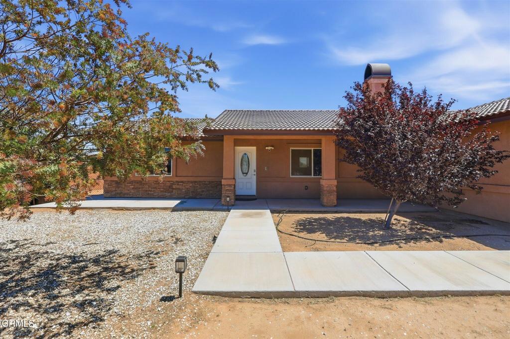 13115 Clallam Road Apple Valley, CA 92308 - Photo 4 of 58 IMG_0698