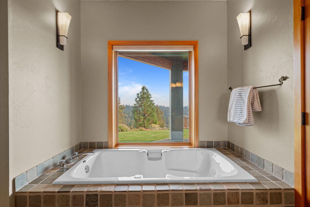 885 Northwest Chelsea Loop Bend, OR 97703 - Photo 50 of 57 94A 11-web-or-mls-Riley_Visuals-11