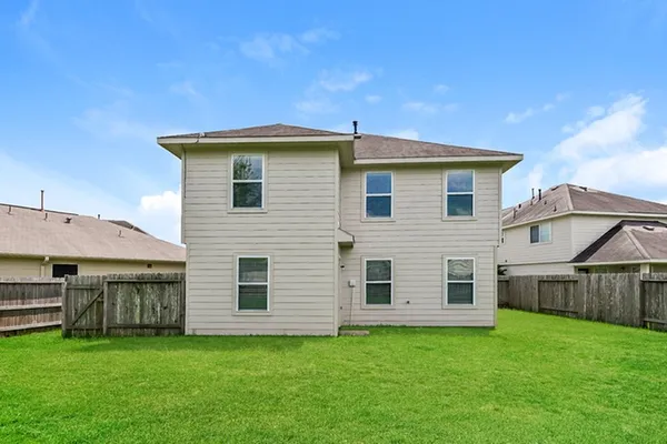 $2,060 | 915 Dancing Sun Court, Baytown, TX 77521