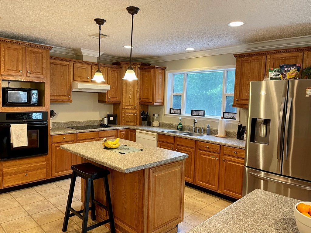 1178 Luke Road Ray City, GA 31645 - Photo 13 of 33 Gallery Image 13