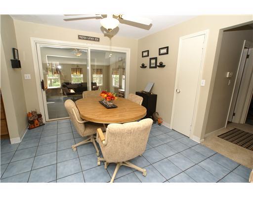 1111 Southvale Road Pittsburgh, PA 15237 - Photo 6 of 17 Dining Room.