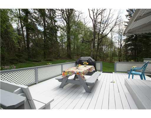 1111 Southvale Road Pittsburgh, PA 15237 - Photo 9 of 17 Patio/Deck.