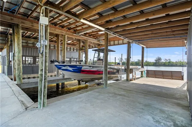 $699,900 | 6671 Highway 56, Chauvin, LA 70344