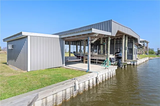 $699,900 | 6671 Highway 56, Chauvin, LA 70344