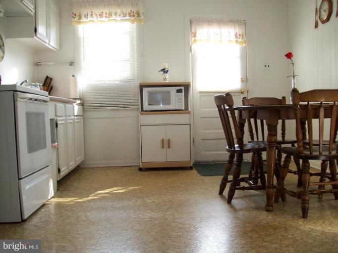 8409 Jacobs Road Severn, MD 21144 - Photo 14 of 14 Kitchen