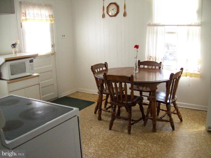 8409 Jacobs Road Severn, MD 21144 - Photo 10 of 14 Kitchen