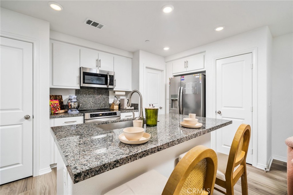 7444 Olive Grv Street Riverside, CA 92507 - Photo 10 of 38
