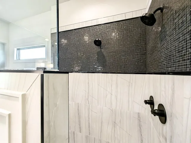 $1,470,000 | 5807 North Lucerne Avenue, Kansas City, MO 64151