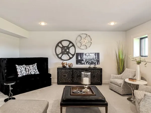 $1,470,000 | 5807 North Lucerne Avenue, Kansas City, MO 64151