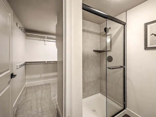 $1,470,000 | 5807 North Lucerne Avenue, Kansas City, MO 64151