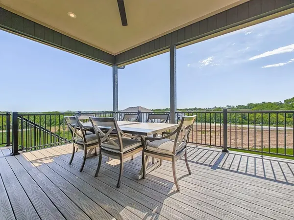 $1,470,000 | 5807 North Lucerne Avenue, Kansas City, MO 64151