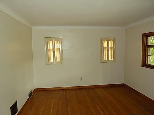 2592 Stroschein Road Monroeville, PA 15146 - Photo 5 of 25 Gallery Image 5