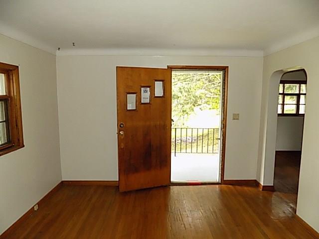 2592 Stroschein Road Monroeville, PA 15146 - Photo 8 of 25 Gallery Image 8