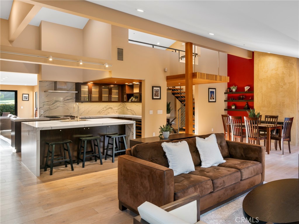 32502 Via Mentone Dana Point, CA 92629 - Photo 8 of 32