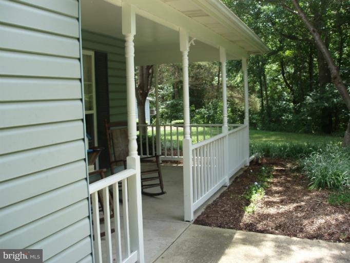 Exterior (Front)