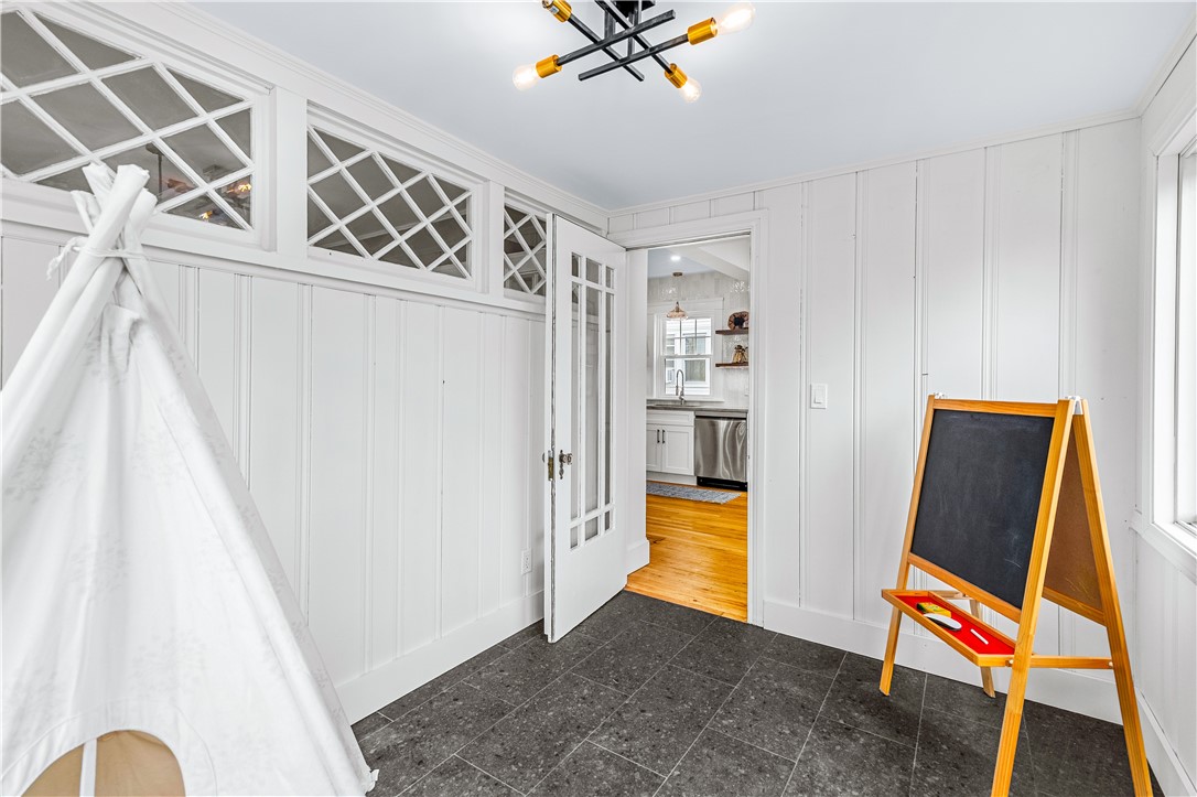 11 Nelson Street Providence, RI 02908 - Photo 13 of 42
