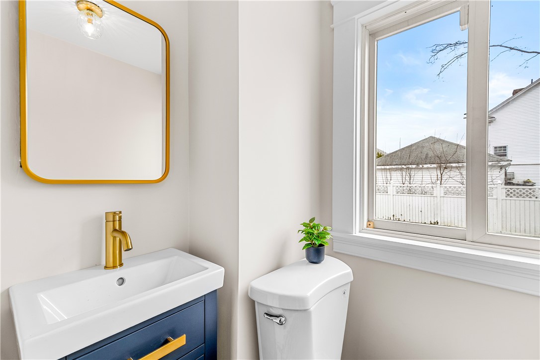 11 Nelson Street Providence, RI 02908 - Photo 14 of 42